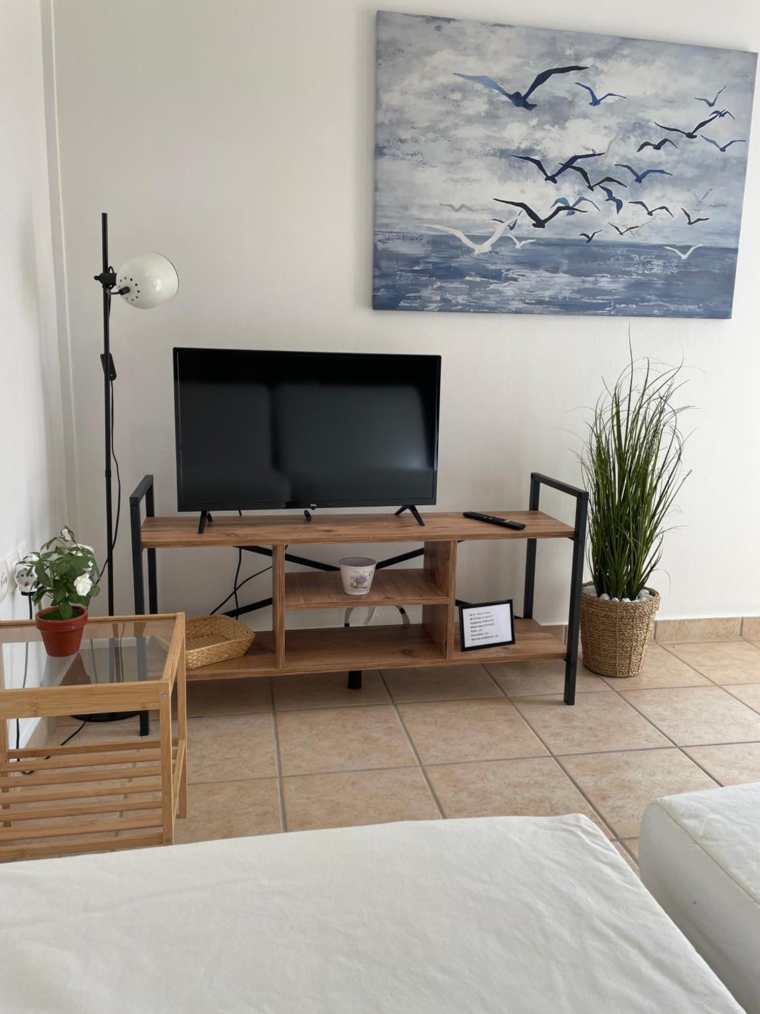 Mini Art Apartments Gerani  Eksteriør billede